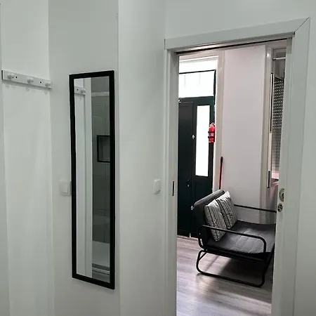 1 Bed-flat 150 Metros From * Buarcos
