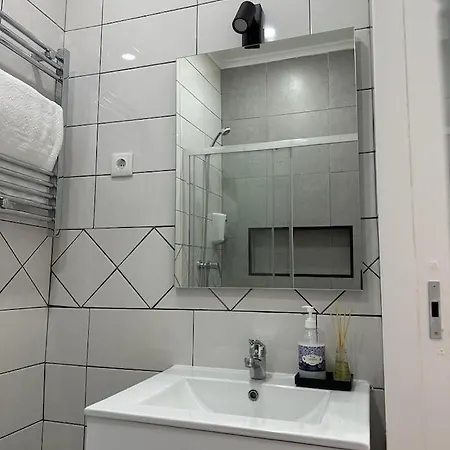 1 Bed-flat 150 Metros From Buarcos